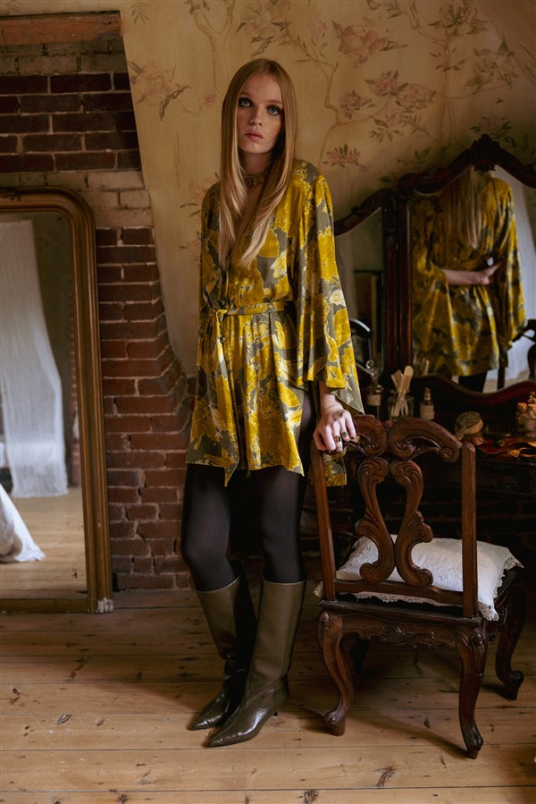 NIDODILEDA VERITY SHIRT MUSTARD/PURO